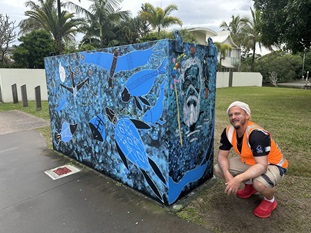 Noosa mural by Sammy Ray Jones
