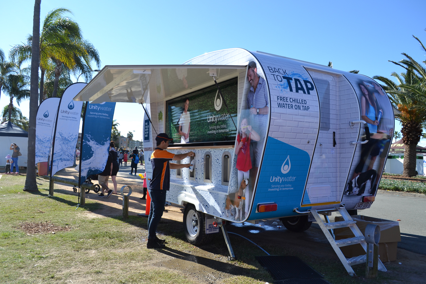 Back to Tap van
