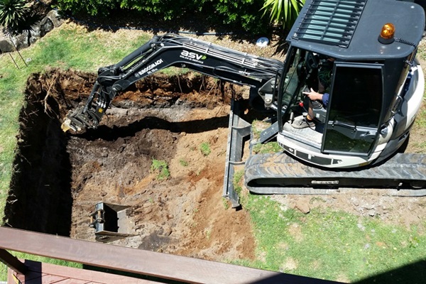 Constructing a swimming pool